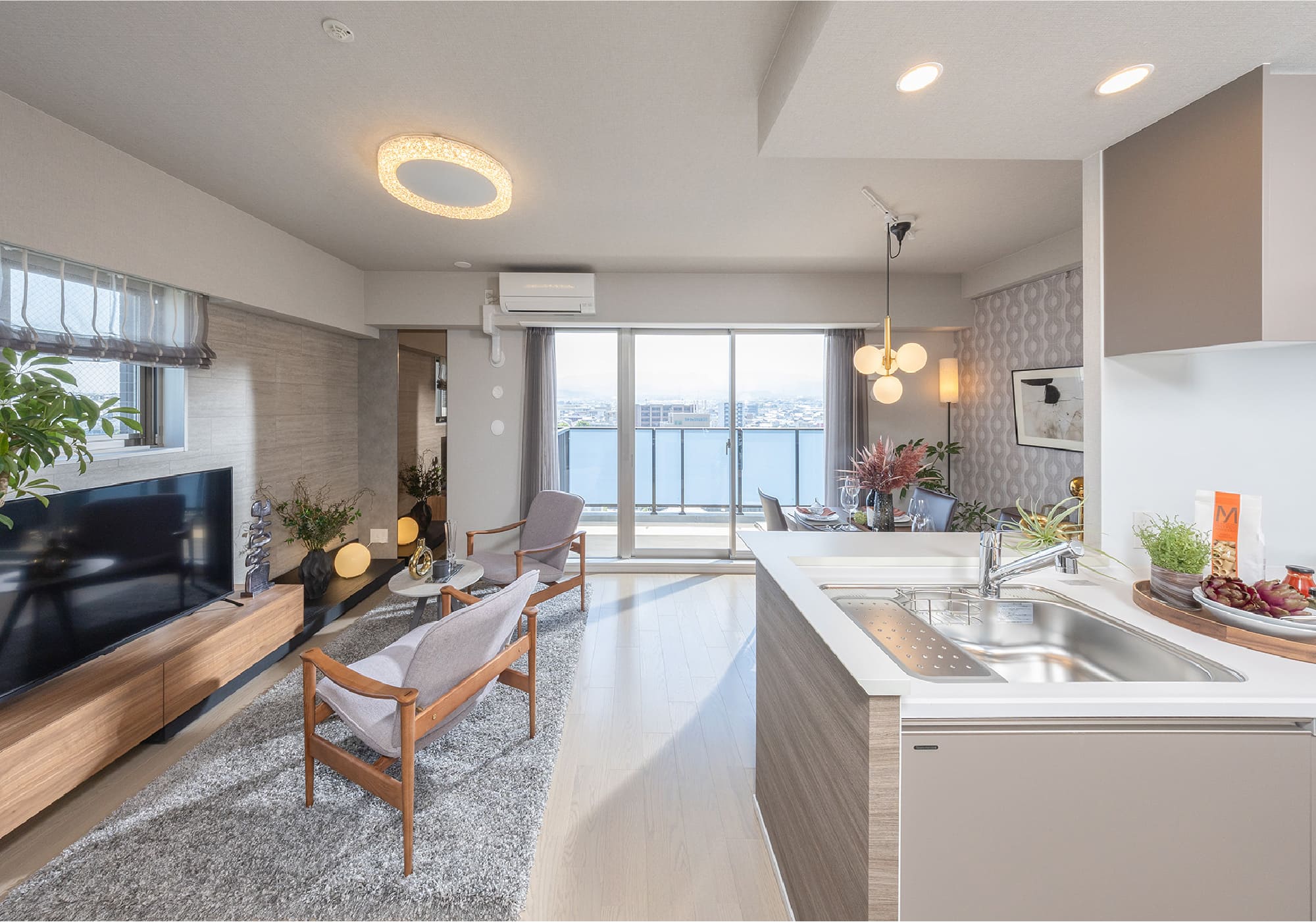 Gtype Living & Dining
