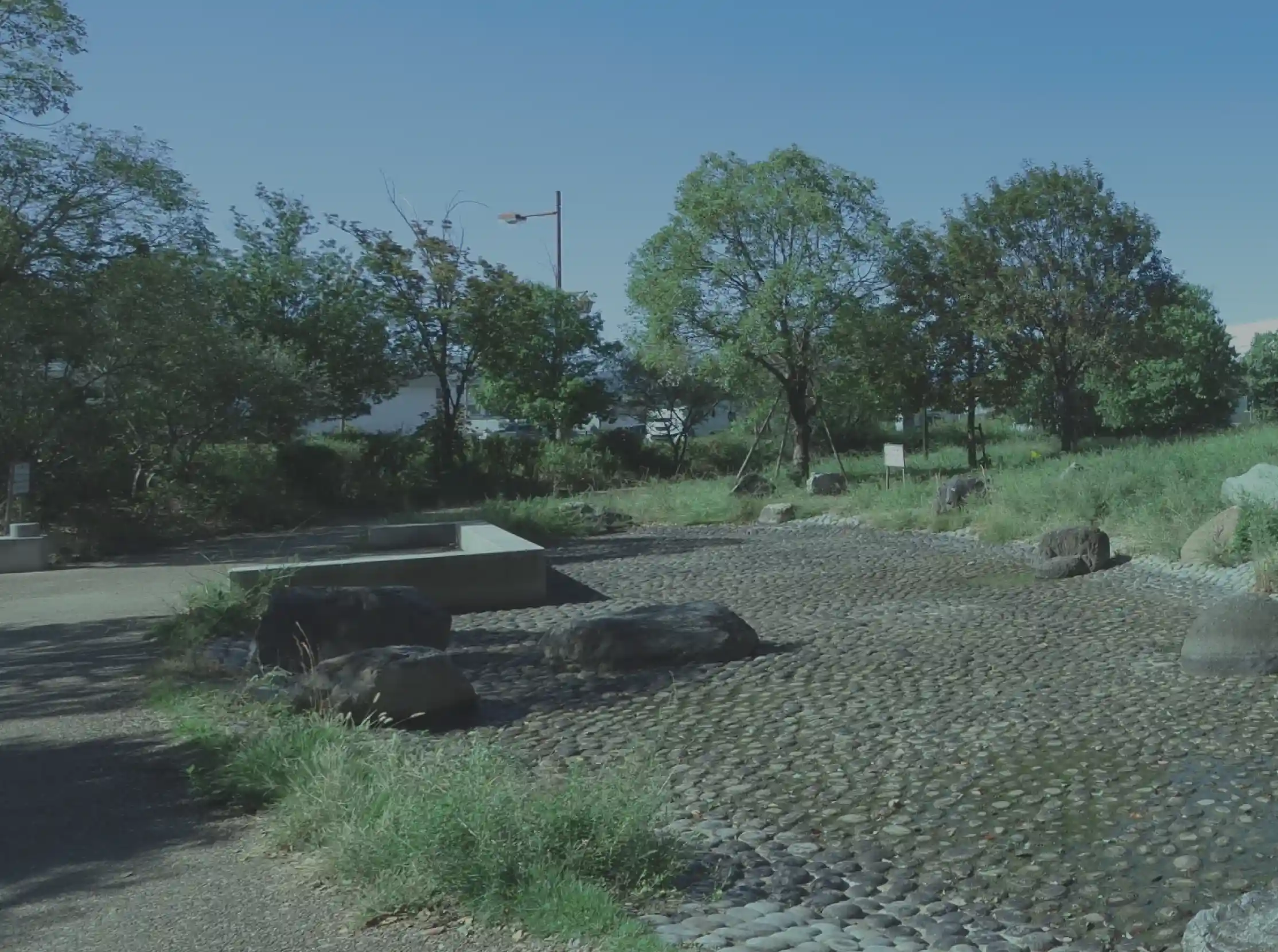 潮江緑遊公園（徒歩7分／約530ｍ）
