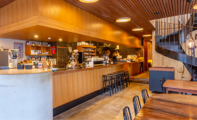 フグレン ASAKUSA店内