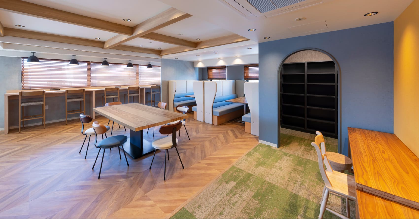 スカイラウンジ（2026年2月撮影）